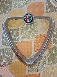 gliglia superiore trilobo alfa romeo tonale