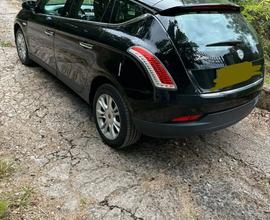 Lancia Delta 1.6 mjet