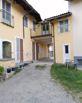 Casa Indipendente su 3 Lati, 180mq Orto, Box Pozzo