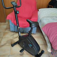 Cyclette Domyos Essential 03