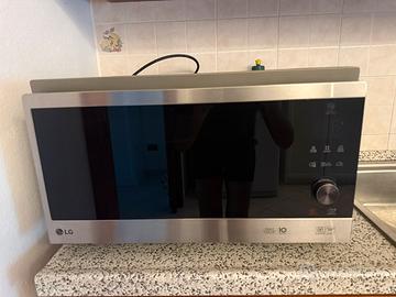 Forno a Microonde Combinato LG