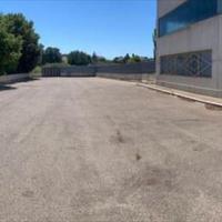 Spiazzale di 800mq custodito