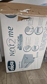 culla chicco next to me