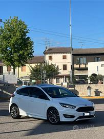 Ford focus mk3.5 St-line