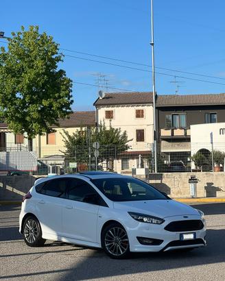 Ford focus mk3.5 St-line
