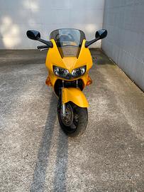 Honda vfr800