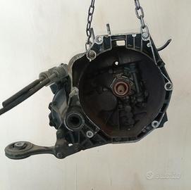 Cambio Opel Combo 1.3 MJT 5M anno 2012