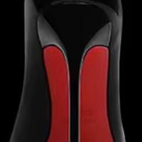 Decolte in vernice nera e suola rossa