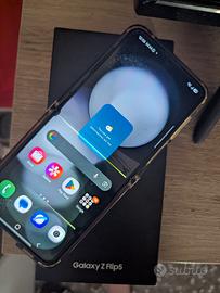 Samsung Galaxy Z flip 5 8/256 