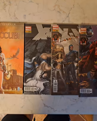 Succubi 2 + X-MEN 218 222 223 Panini Marvel