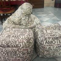 Poltrona e pouf a sacco
