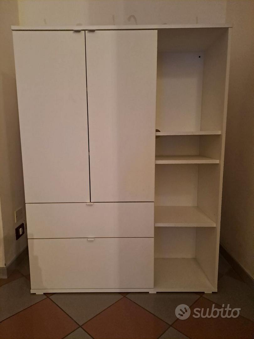 Mobile Ikea bianco 105x37x140 - Arredamento e Casalinghi In vendita a Modena