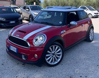 Mini Cooper SD 2.0 Diesel FULL OPTIONAL PERFETTA