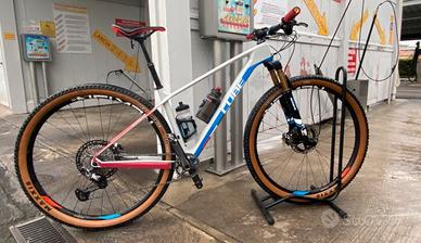 Cube c68 team line