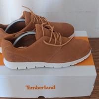 Scarpe Timberland mai usate