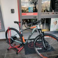 Mtb 29 full carbon JKT Judy air,Nuova