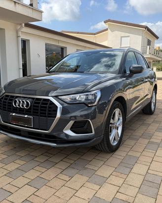 Audi Q3 35 TDI S tronic line edition