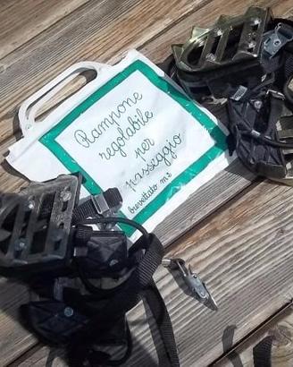 2 Ramponi da ghiaccio per passeggiate in montagna
