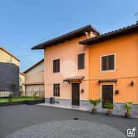 CASA SEMINDIPENDENTE A LA CASSA