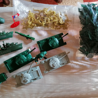 Lotto di soldati e veicoli militari 168 pezzi