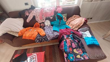 lotto bimba 7/8 anni