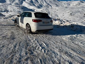 Audi a3 s line 2.0 tdi 184 cv quattro- navi