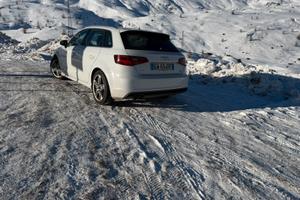 Audi a3 s line 2.0 tdi 184 cv quattro- navi