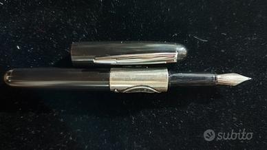 Penna stilografica 
