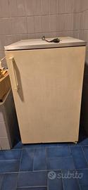 Frigorifero piccolo Bauknecht con celletta freezer