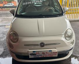 Fiat 500 1.2 lounge 90 km