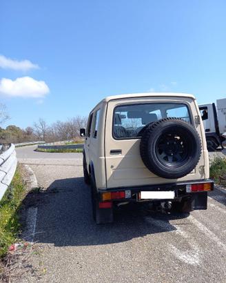 Suzuki  SJ 410 restaurato