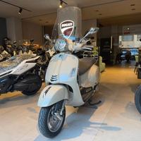 Piaggio Vespa 310 GTS hpe
