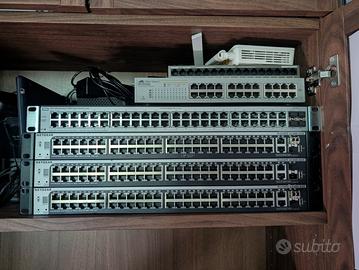 NETGEAR S3300-52X switch 48 porte + 4x 10G (3 pz)