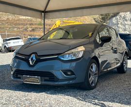 Renault Clio dCi 8V 90 CV 5 porte Moschino Life