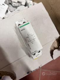 Contattori Schneider