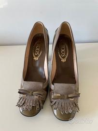 Scarpe Tod's con tacco color tortora. Vernice n.38