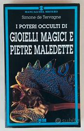 I poteri occulti di gioielli magici e pietre maled