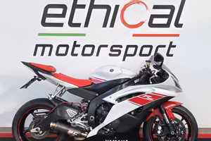 Yamaha r6 2009 unico proprietario - 13000 km