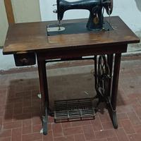 Macchina per cucire Singer, d'epoca .
