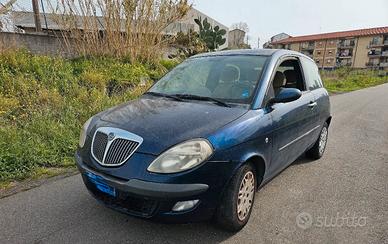 Lancia Ypsilon 2003