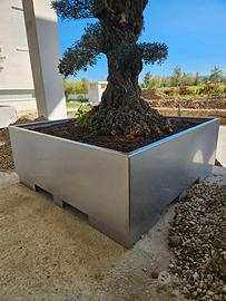 Fioriera  in acciaio inox coibentata