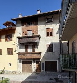 3 LOCALI A SPORMAGGIORE