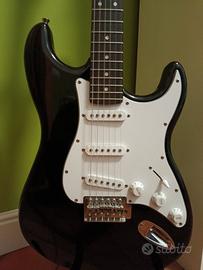 chitarra elettrica Eko Strat