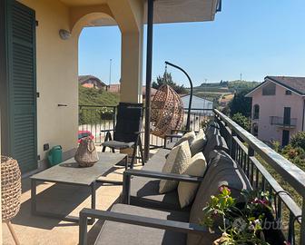 Montegrosso, apartamento con giardino privato