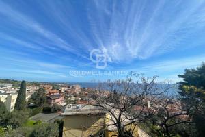 3 locali - Aci Castello