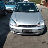 FORD FOCUS 1a SERIE BERLINA