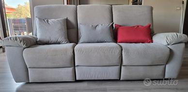 Divano Natuzzi 3 posti grigio