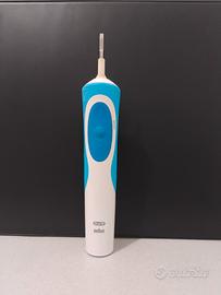 spazzolino elettrico oral-b 
