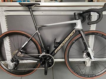 BICICLETTA DA CORSA MEGAMO  ULTIMO PEZZO MIS.M