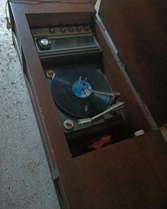 mobile giradischi 